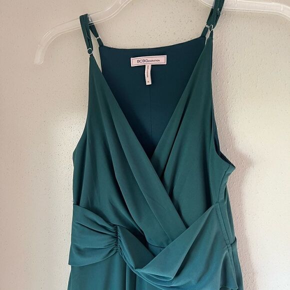 BCBGeneration Twisted Surplice Sheath Dress Bright Elm Size XS Tall - Picture 9 of 14